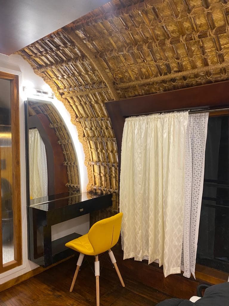 Interior workspace and seating
