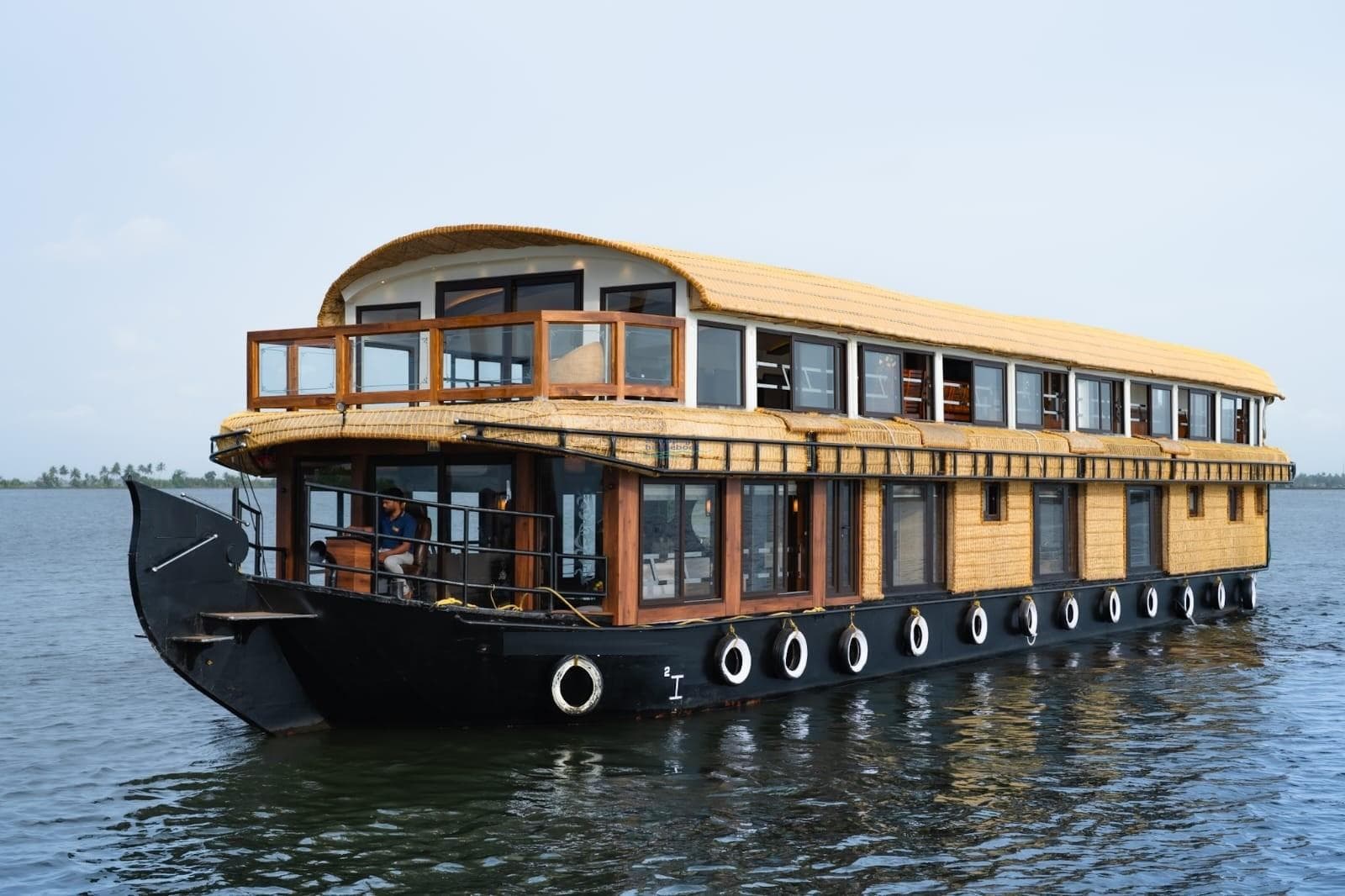Exterior view of the houseboat