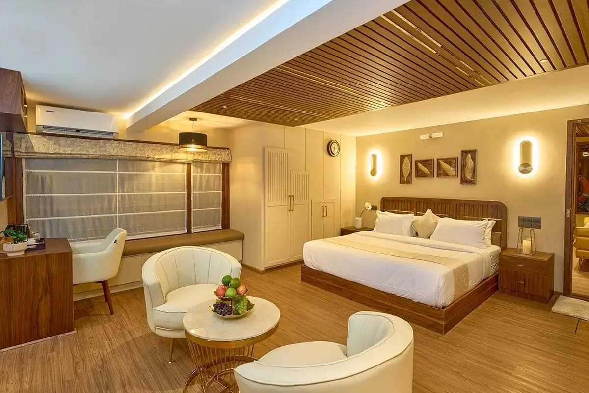 Guest bedroom